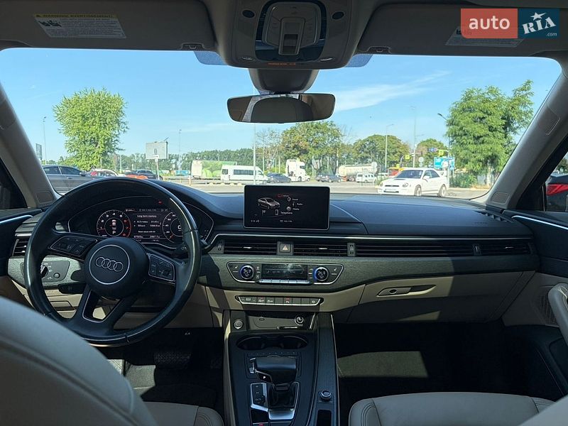 Седан Audi A4 2018 в Києві