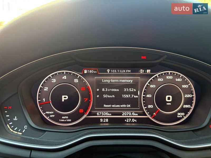 Седан Audi A4 2018 в Києві