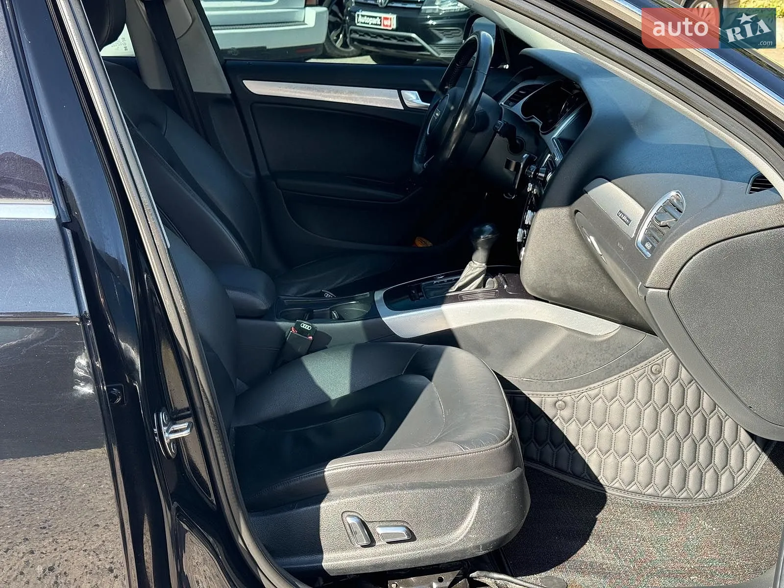 2015 Audi A4 - мініатюра 23