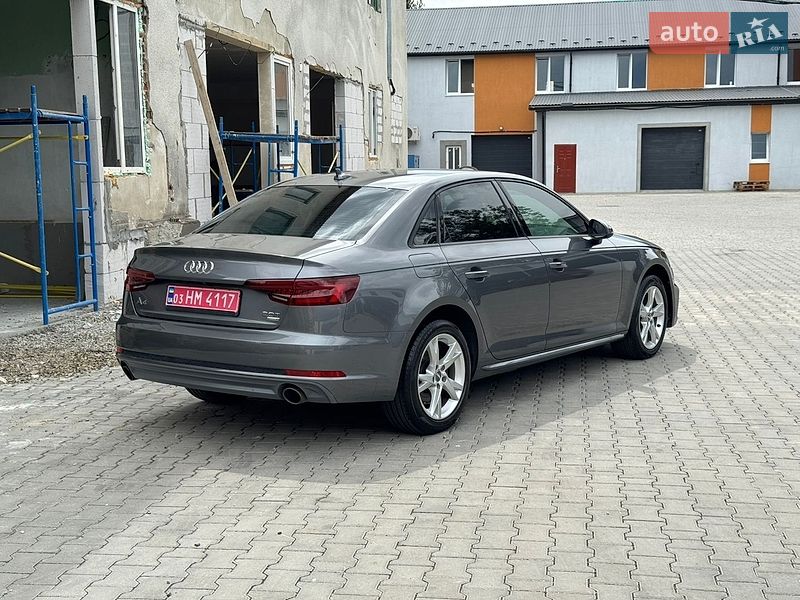 Седан Audi A4 2018 в Коломые