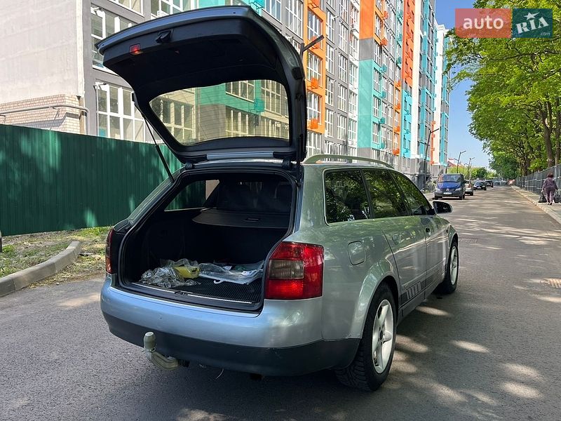 Универсал Audi A4 2002 в Чернигове