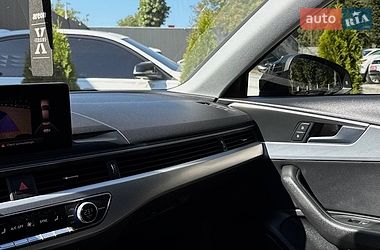 Седан Audi A4 2016 в Виннице