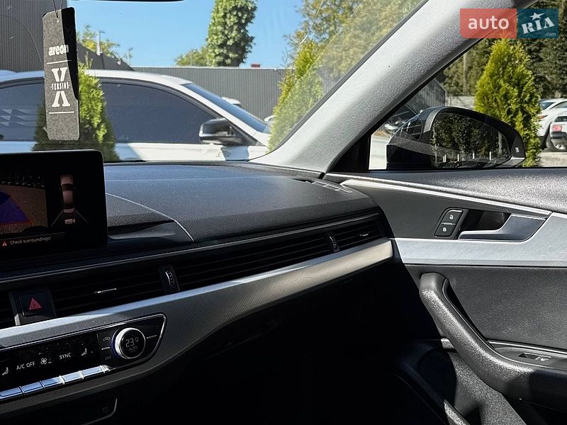 Седан Audi A4 2016 в Виннице
