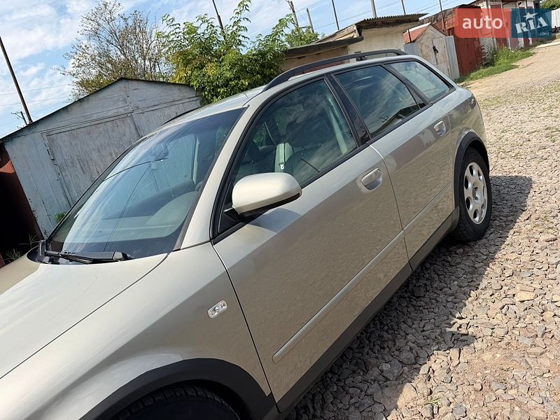 Универсал Audi A4 2003 в Стрые