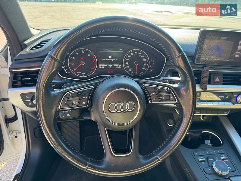Седан Audi A4 2017 в Городні