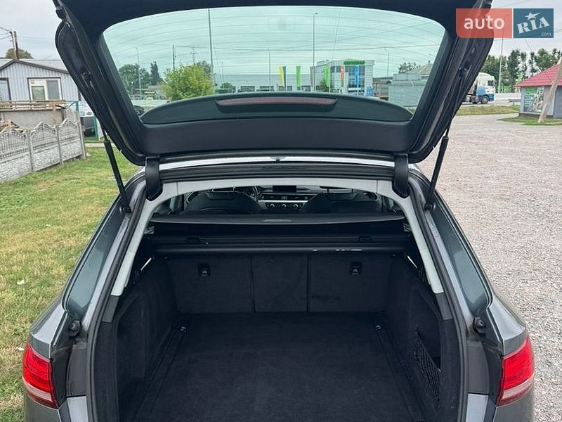 Универсал Audi A4 2018 в Гребенках