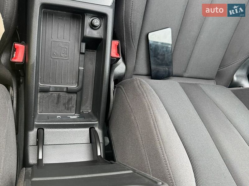 Универсал Audi A4 2018 в Гребенках