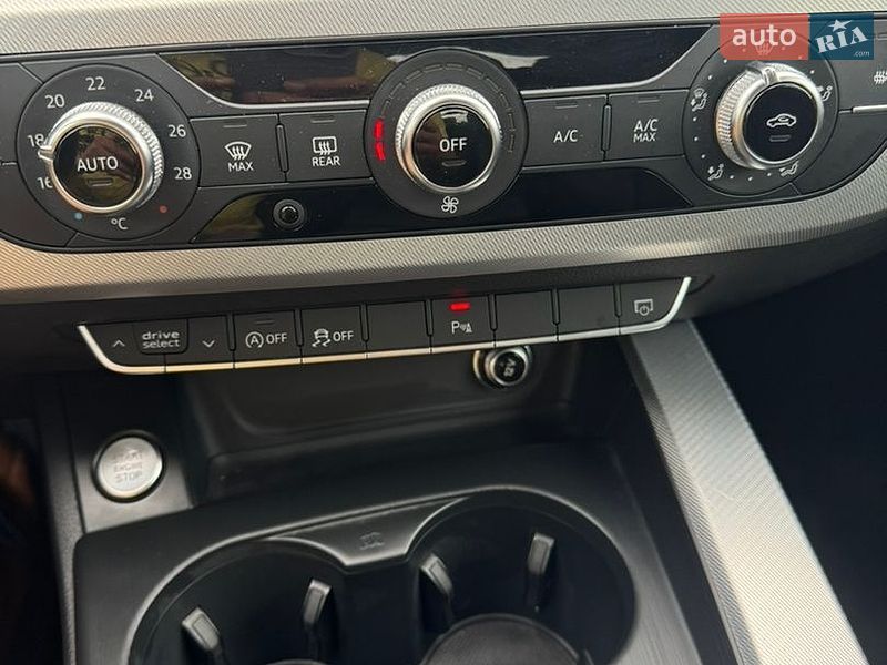 Универсал Audi A4 2018 в Гребенках