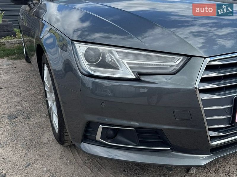 Универсал Audi A4 2018 в Гребенках