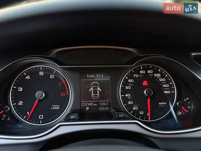 Седан Audi A4 2012 в Тернополе