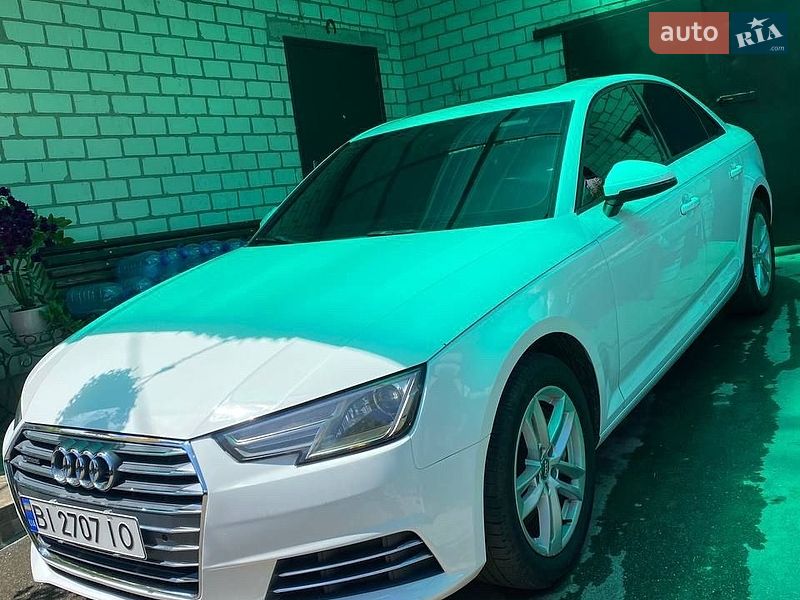 Седан Audi A4 2016 в Полтаве