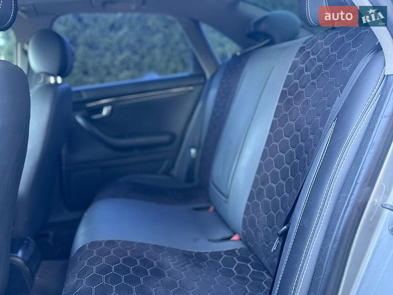 Седан Audi A4 2003 в Дунаївцях