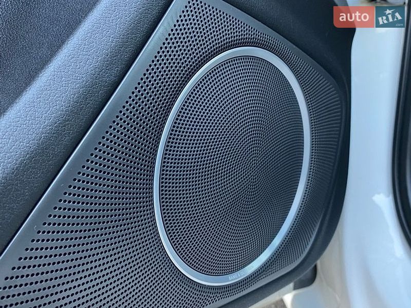 Універсал Audi A4 2014 в Львові