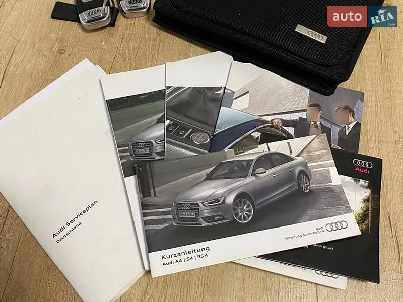 Універсал Audi A4 2014 в Львові документ