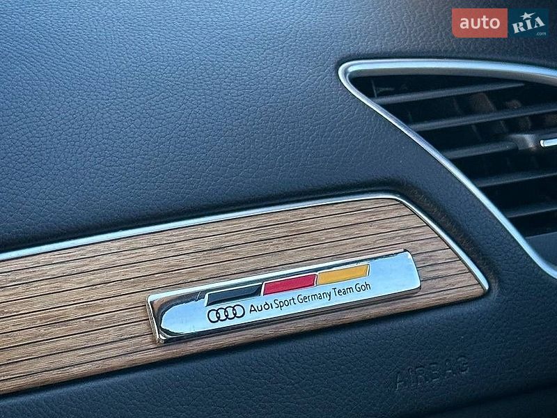 Седан Audi A4 2013 в Днепре