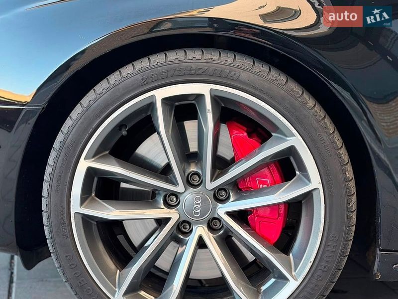 Седан Audi A4 2010 в Черновцах