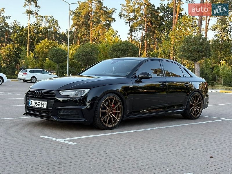 Седан Audi A4 2016 в Буче