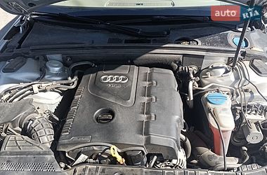 Седан Audi A4 2012 в Новій Водолагі