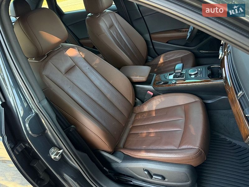 Седан Audi A4 2017 в Стрые
