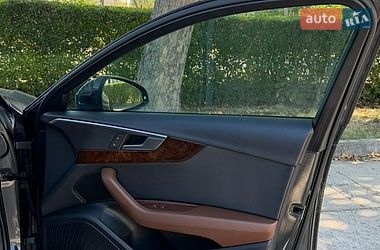 Седан Audi A4 2017 в Стрые