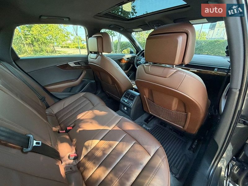 Седан Audi A4 2017 в Стрые