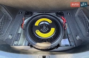 Седан Audi A4 2017 в Стрые