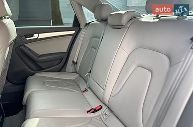 Седан Audi A4 2014 в Одессе