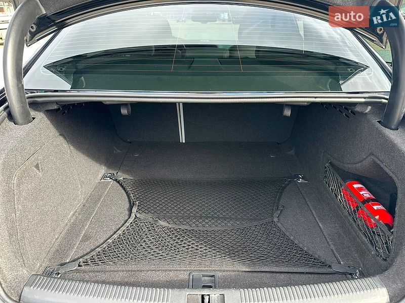 Седан Audi A4 2014 в Одессе