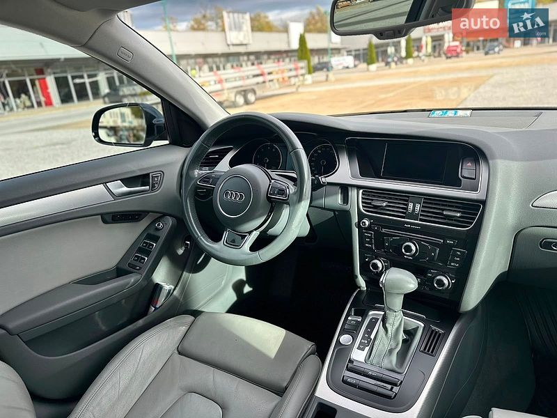 Седан Audi A4 2014 в Одессе