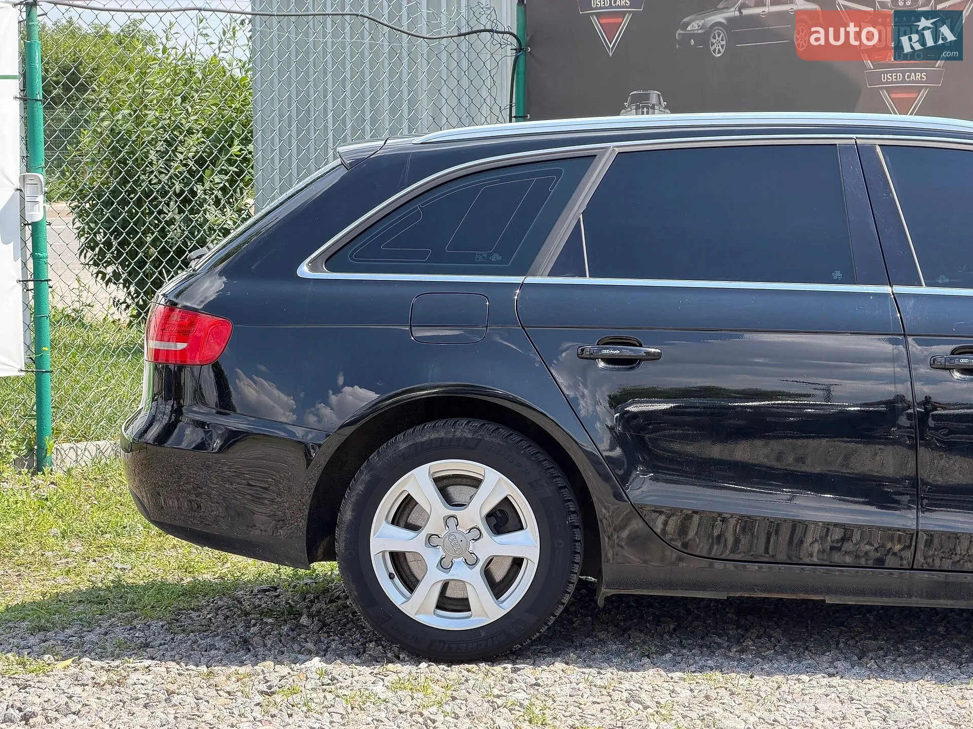 2010 Audi A4 - мініатюра 18