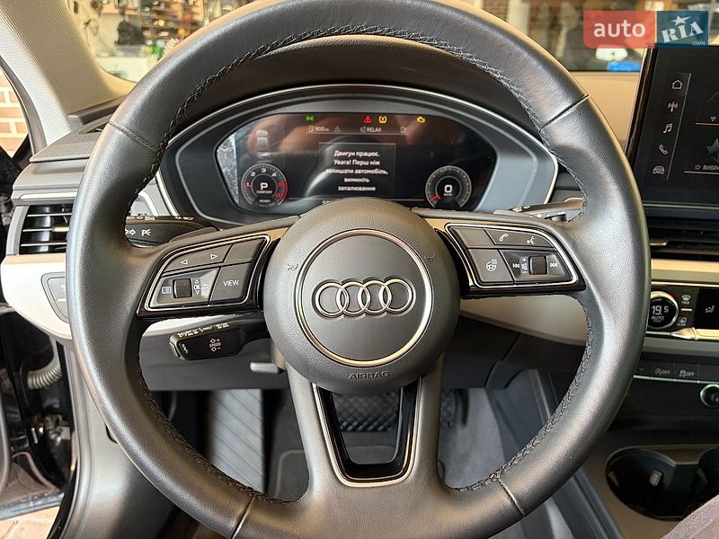 Седан Audi A4 2022 в Борисполі