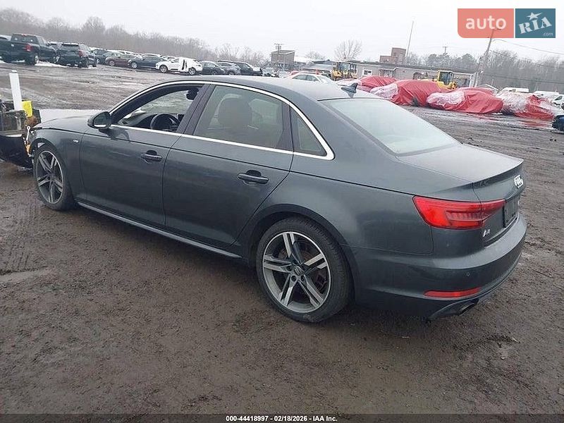 Седан Audi A4 2017 в Стрые