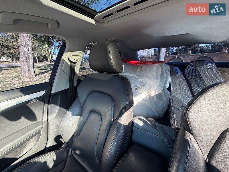 Седан Audi A4 2011 в Запоріжжі