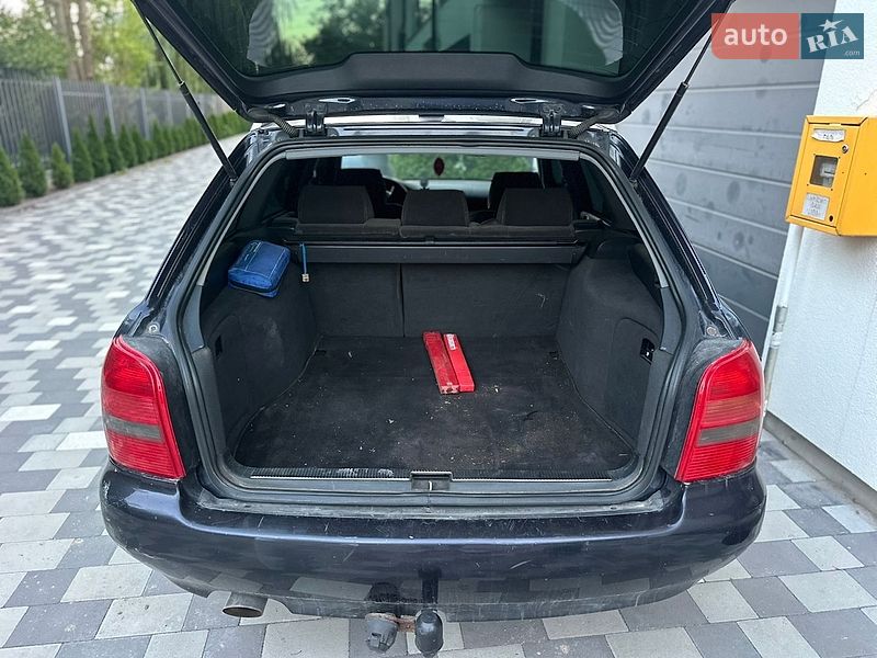 Универсал Audi A4 1998 в Львове