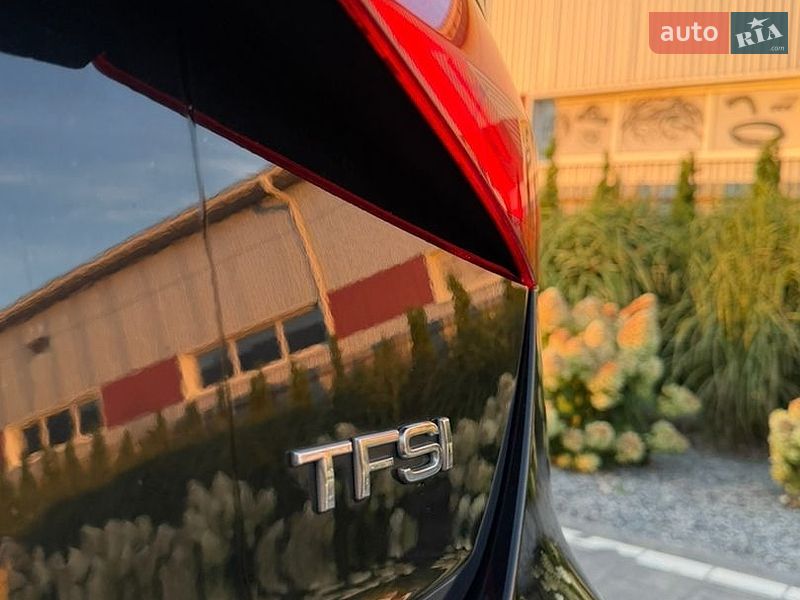 Седан Audi A4 2013 в Луцьку