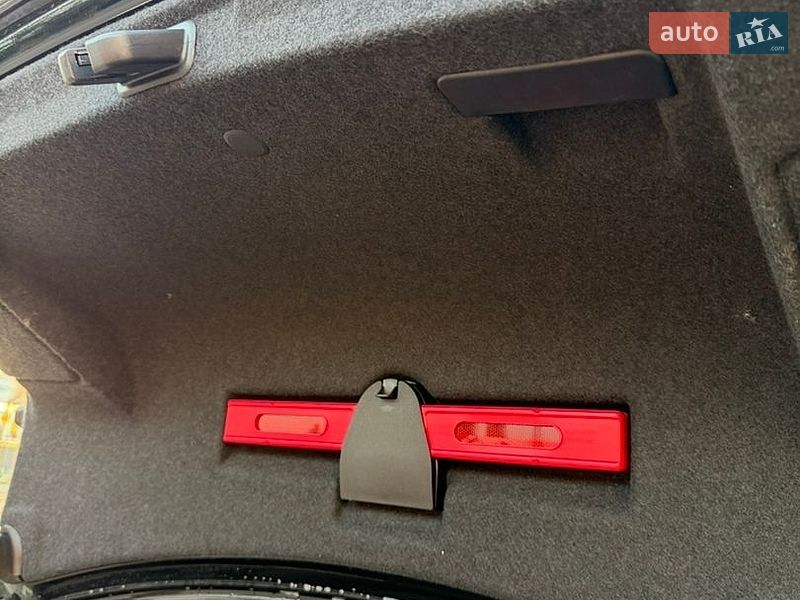 Седан Audi A4 2013 в Луцьку