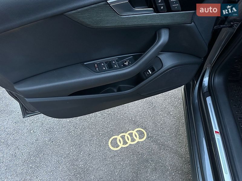 Седан Audi A4 2020 в Києві
