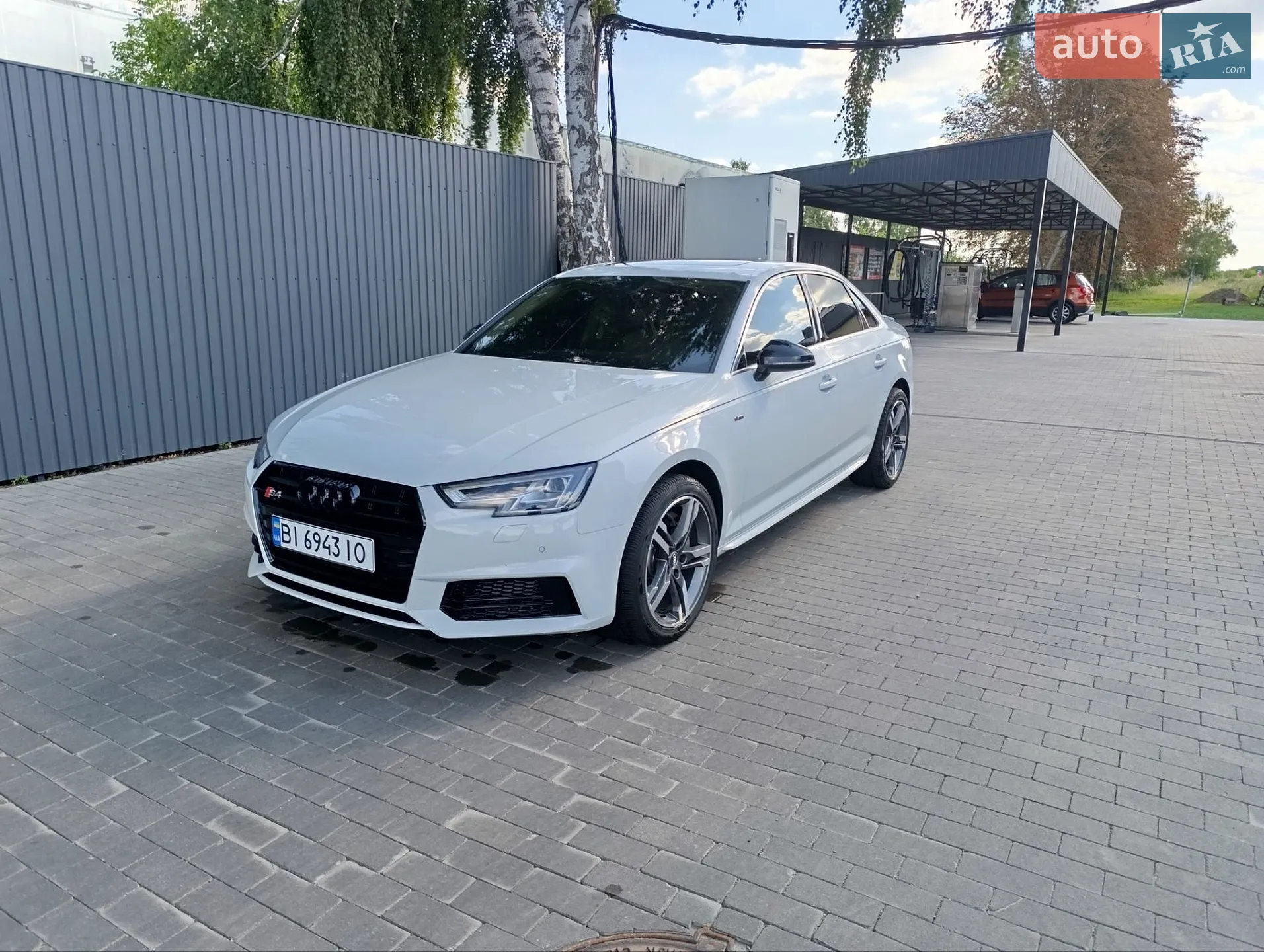 2017 Audi A4 - фото 1