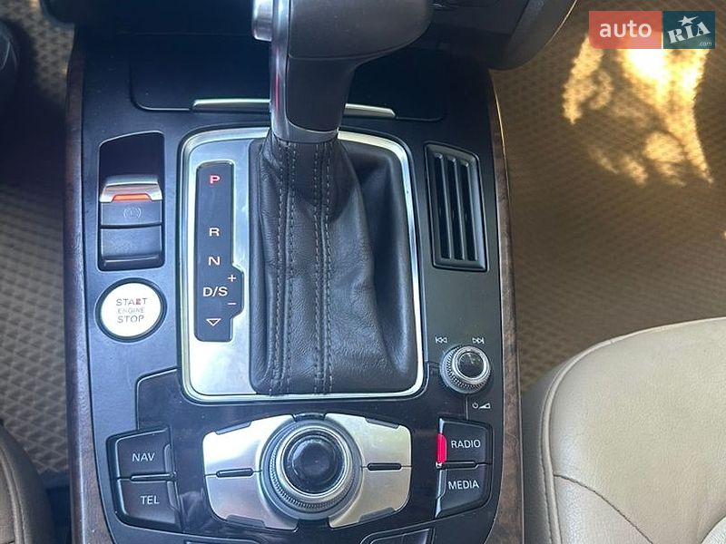 Седан Audi A4 2014 в Баришівка