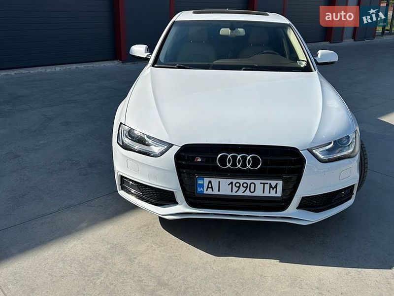 Седан Audi A4 2014 в Баришівка