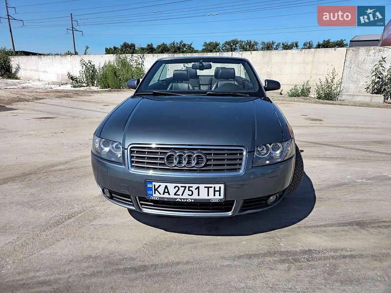 Кабриолет Audi A4 2003 в Киеве