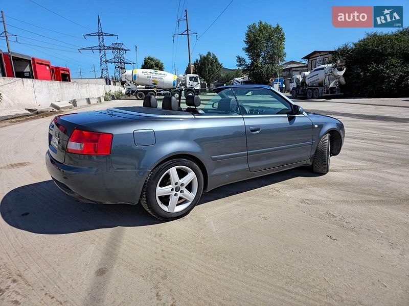 Кабриолет Audi A4 2003 в Киеве