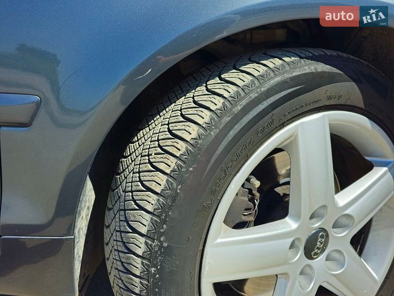 Кабриолет Audi A4 2003 в Киеве