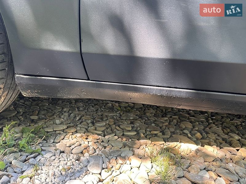 Седан Audi A4 2009 в Чернівцях