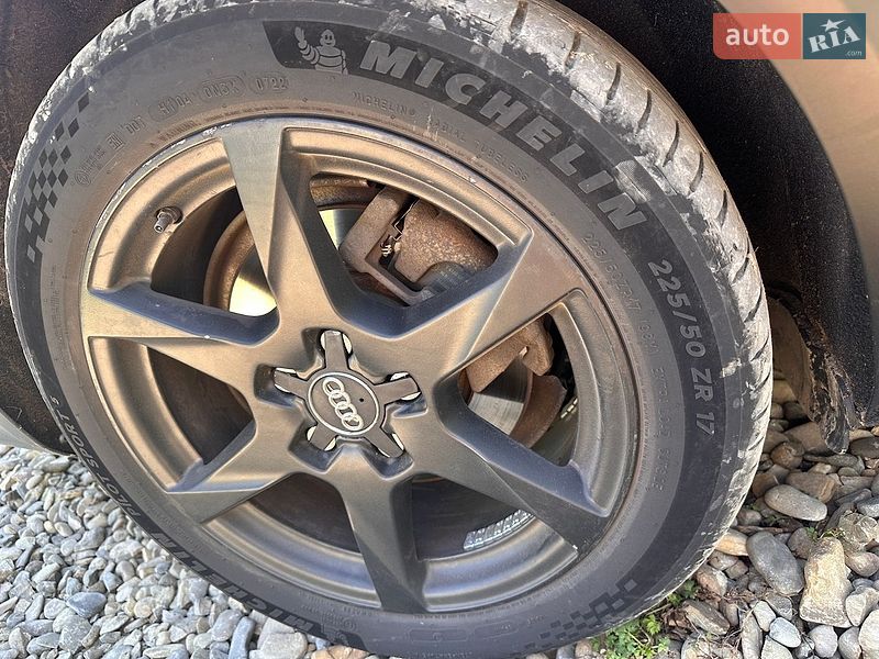 Седан Audi A4 2009 в Чернівцях
