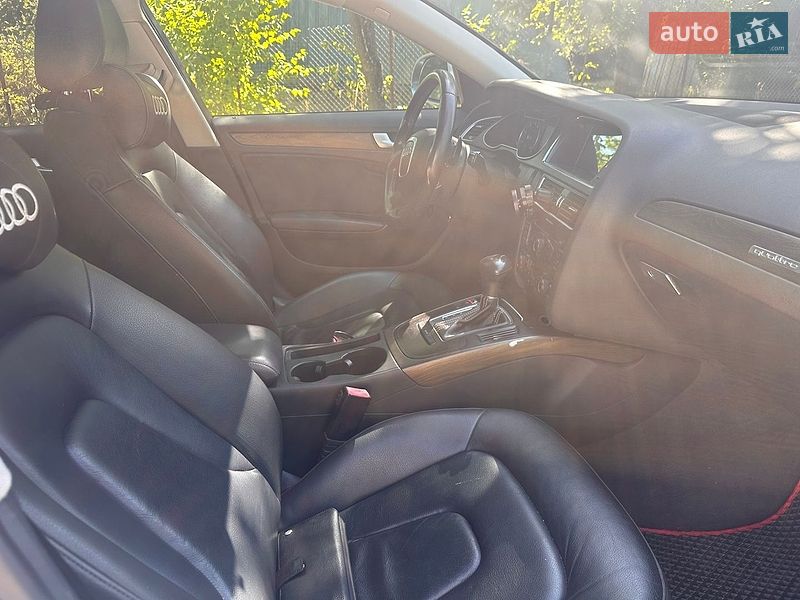 Седан Audi A4 2009 в Чернівцях