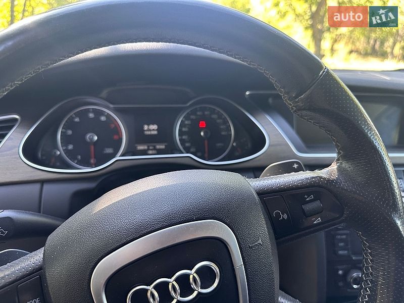 Седан Audi A4 2009 в Чернівцях