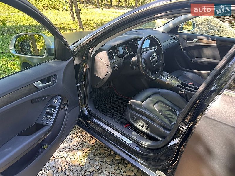 Седан Audi A4 2009 в Чернівцях