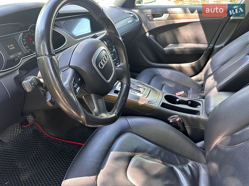 Седан Audi A4 2009 в Чернівцях