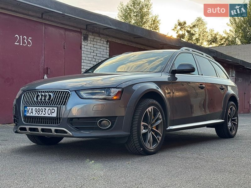 Универсал Audi A4 2013 в Киеве